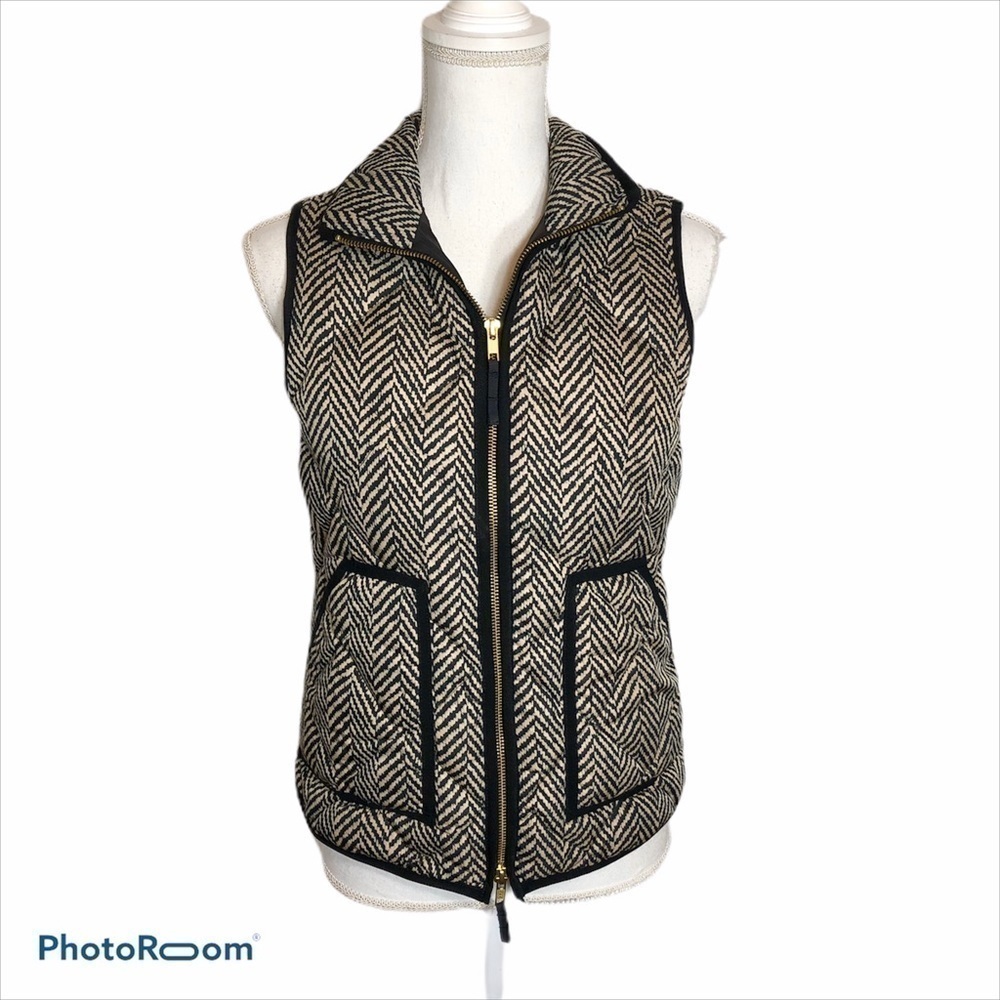 J.Crew Down Filled Excursion Puffer Vest Sz XS Full Zip Women’s Black Tan